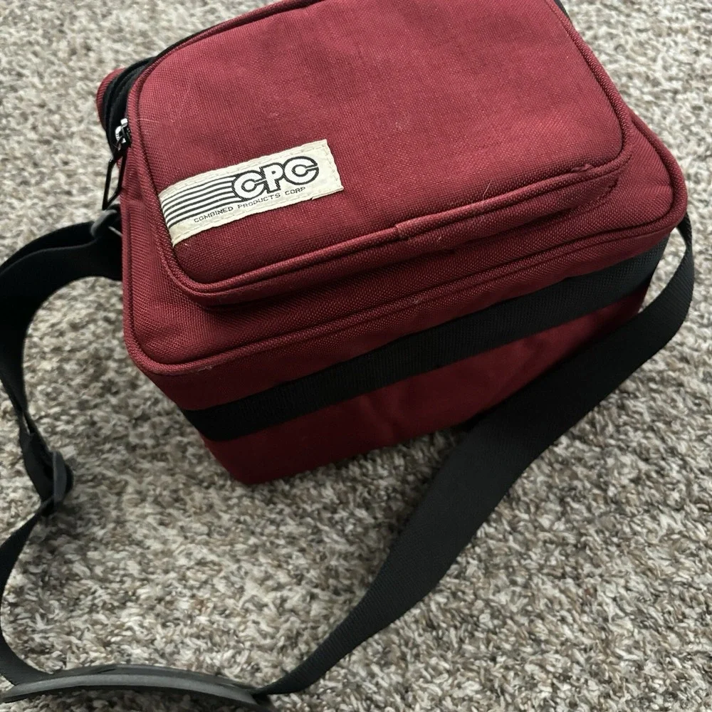 Vtg Combined Products Corp‎ CPC Padded Camera Case Carry Bag Red 10